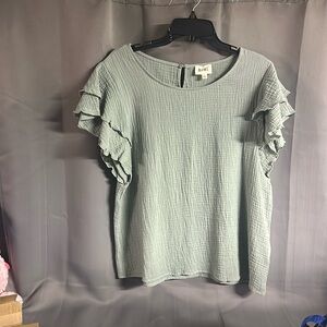 Large BiBi Flutter Sleeve Vneck blouse NWOT